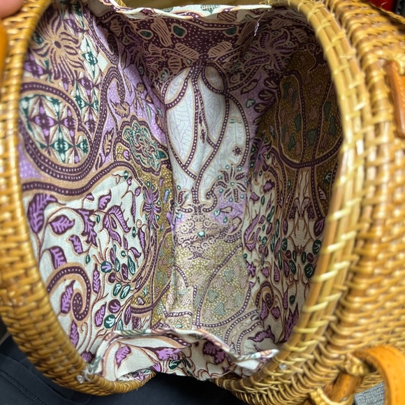 Round raffia purse - Picture 2 of 4